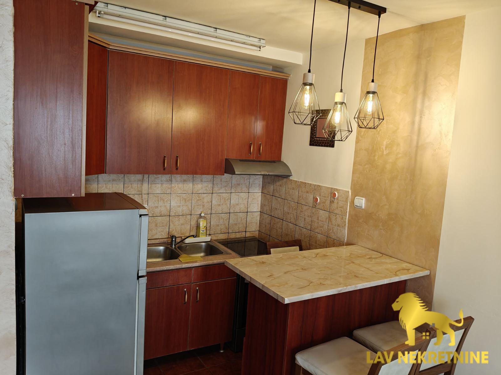 Stan Prodaja Novi Sad  47 m2