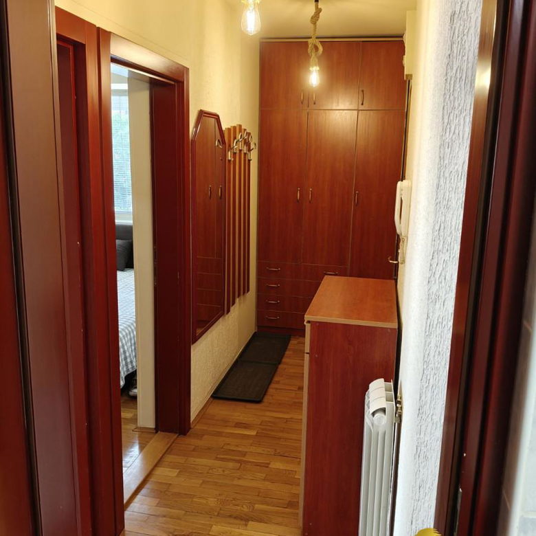 Dvoiposoban stan na prodaju, Bulevar Oslobođenja, Novi Sad, 47m², 156.000 €