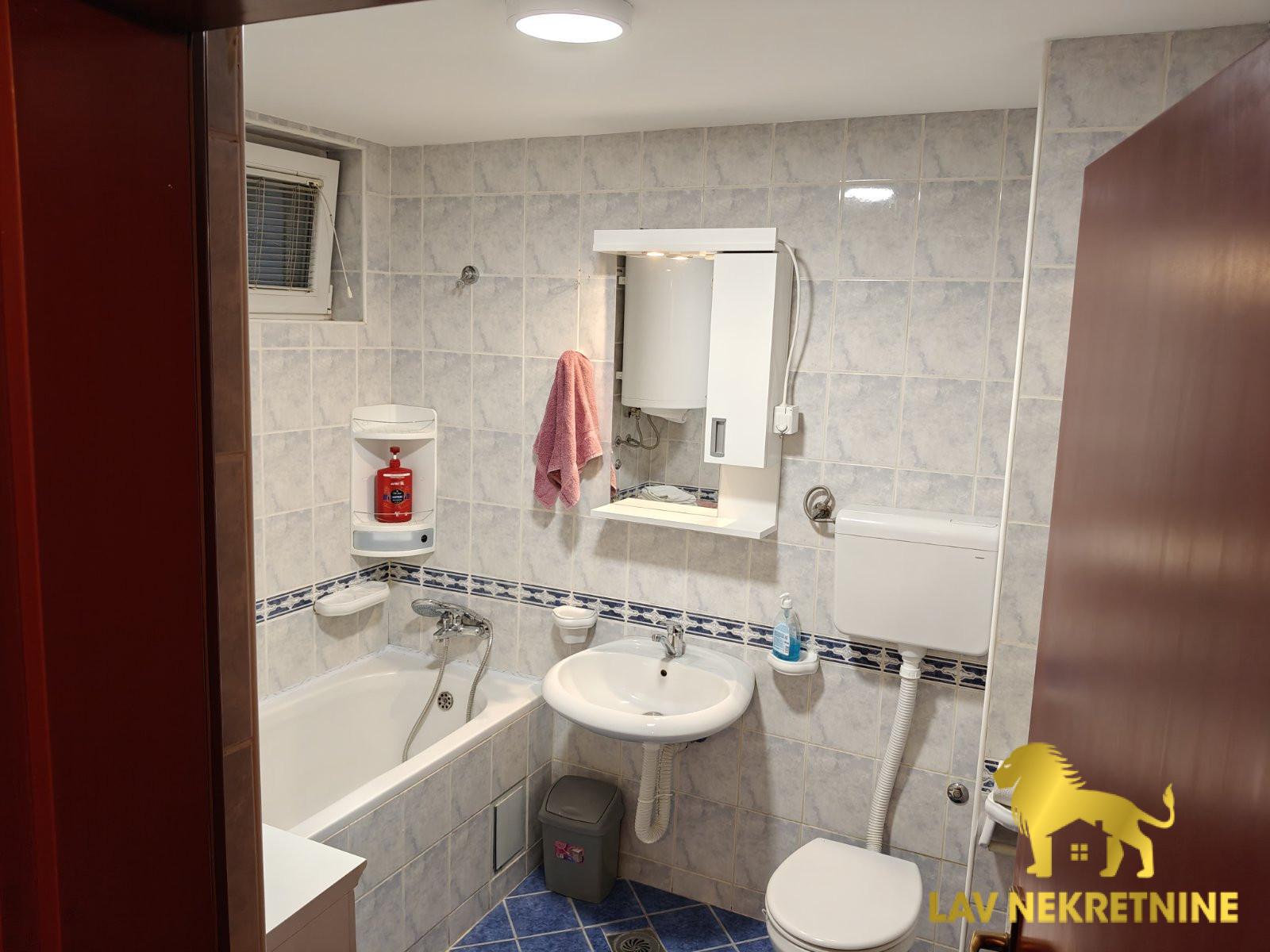 Stan Prodaja Novi Sad  47 m2