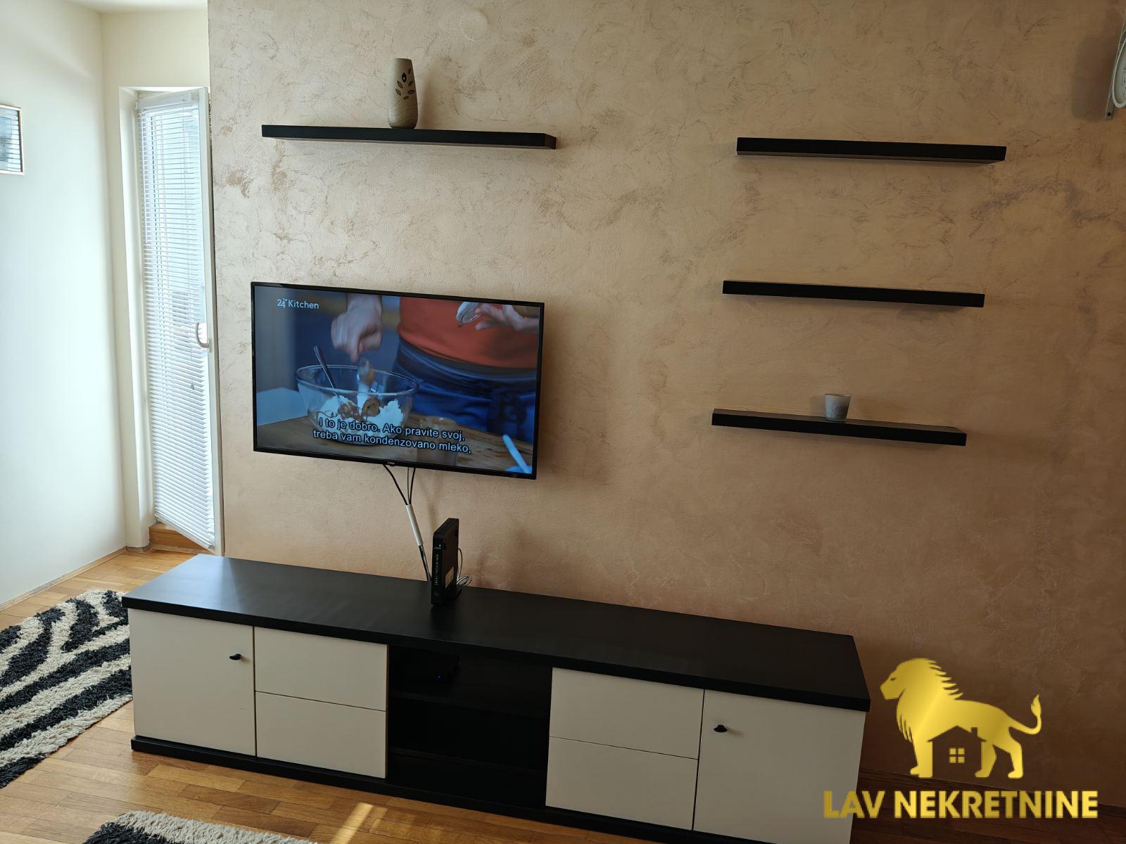 Stan Prodaja Novi Sad  47 m2