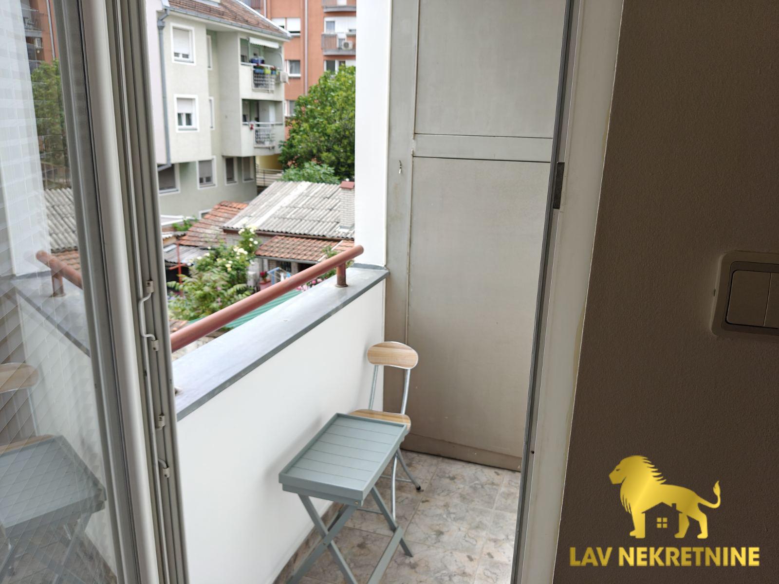 Stan Prodaja Novi Sad  47 m2