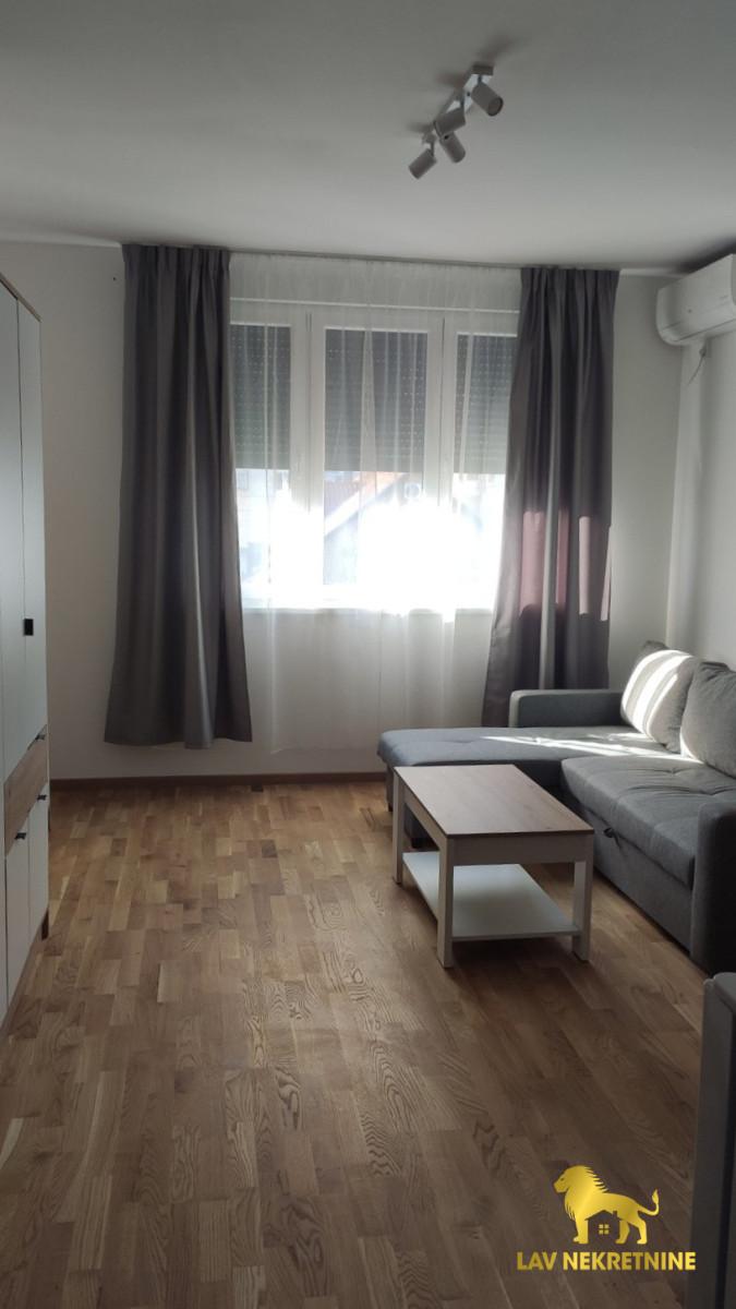 Stan Izdavanje Novi Sad Stan Izdavanje Novi Sad 27 m2