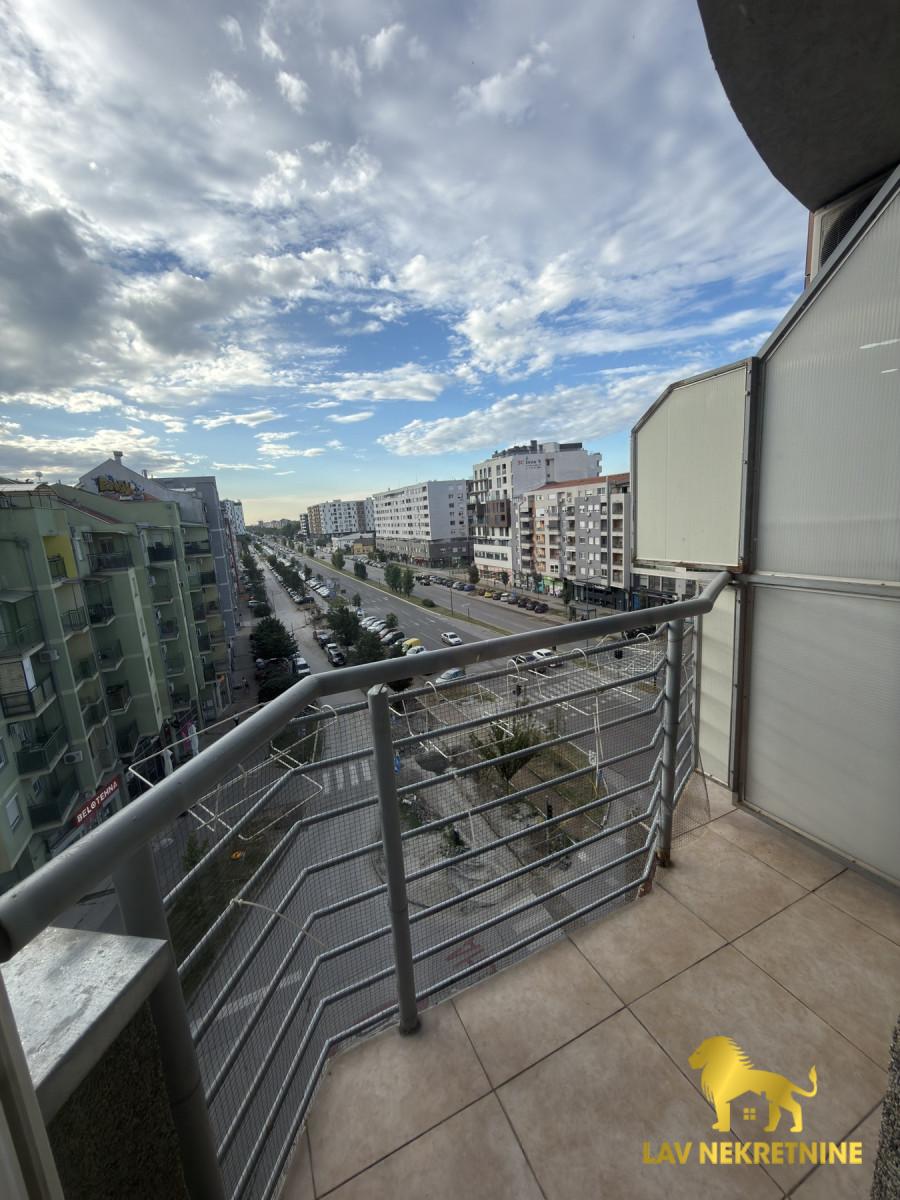 1783548107_9f8eb245e00b Dvoiposoban stan na prodaju, Bulevar Evrope, Novi Sad, 67m², 176.000 €