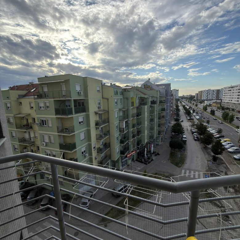 Dvoiposoban stan na prodaju, Bulevar Evrope, Novi Sad, 67m², 176.000 €