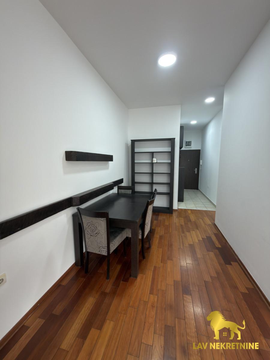 1783548109_ca13da1d409d Dvoiposoban stan na prodaju, Bulevar Evrope, Novi Sad, 67m², 176.000 €