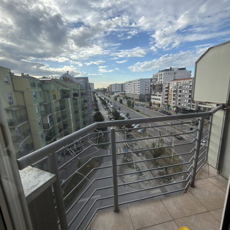 Dvoiposoban stan na prodaju, Bulevar Evrope, Novi Sad, 67m², 176.000 €