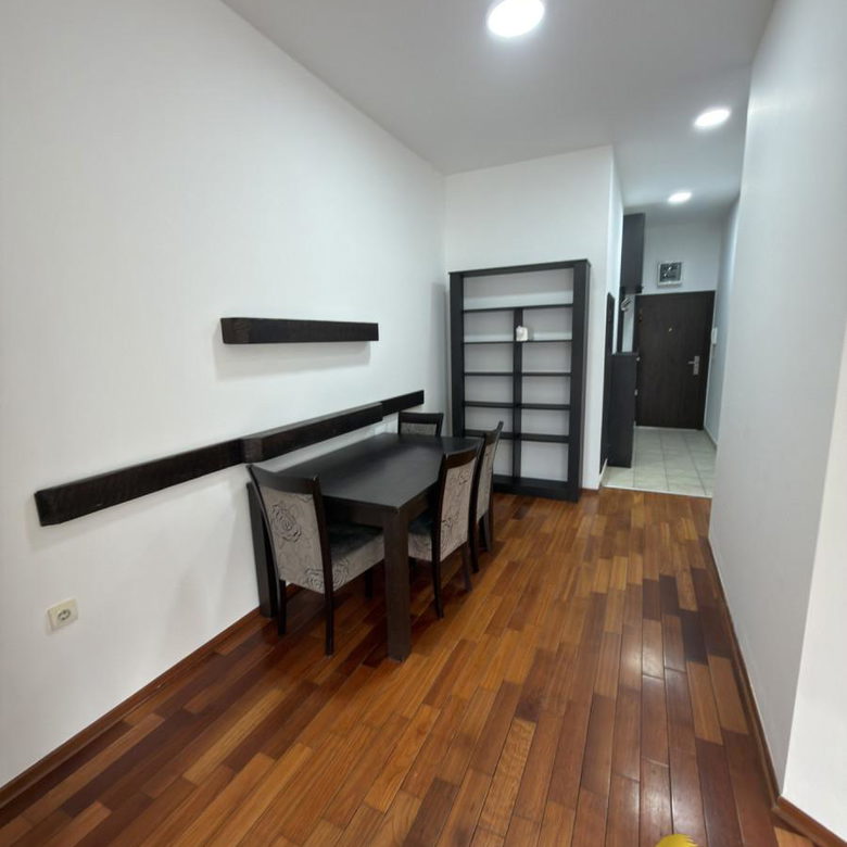 Dvoiposoban stan na prodaju, Bulevar Evrope, Novi Sad, 67m², 176.000 €