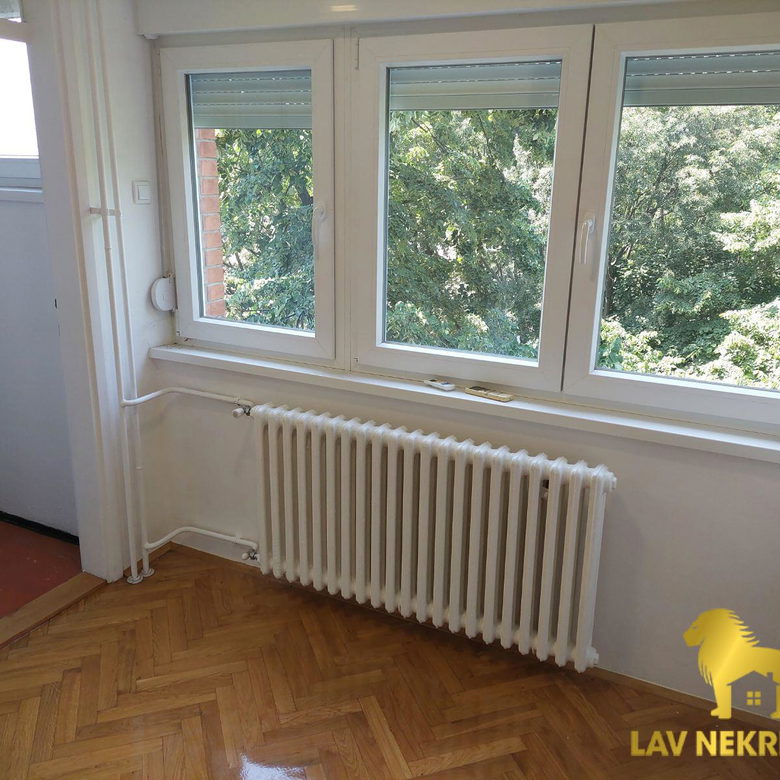 Stan Prodaja Novi Sad Železnička Stanica 33 m2