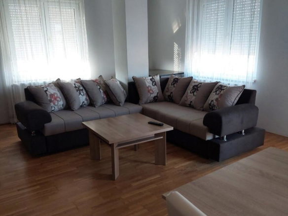 Stan Prodaja Novi Sad Nova Detelinara 76 m2