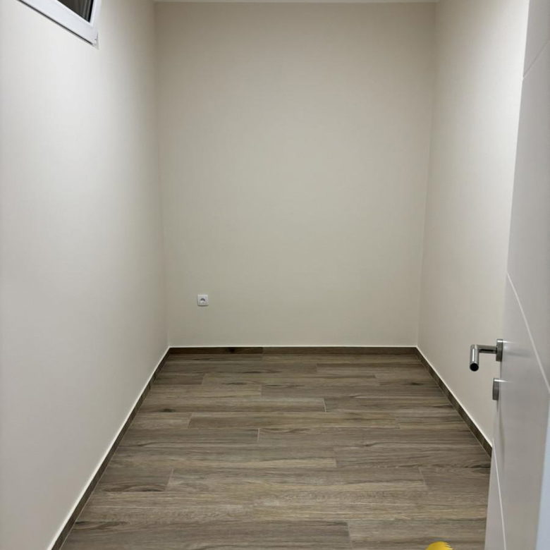 Stan Prodaja Novi Sad  41 m2