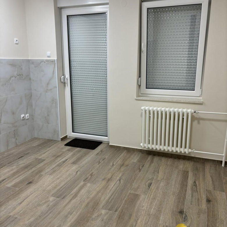Stan Prodaja Novi Sad  41 m2