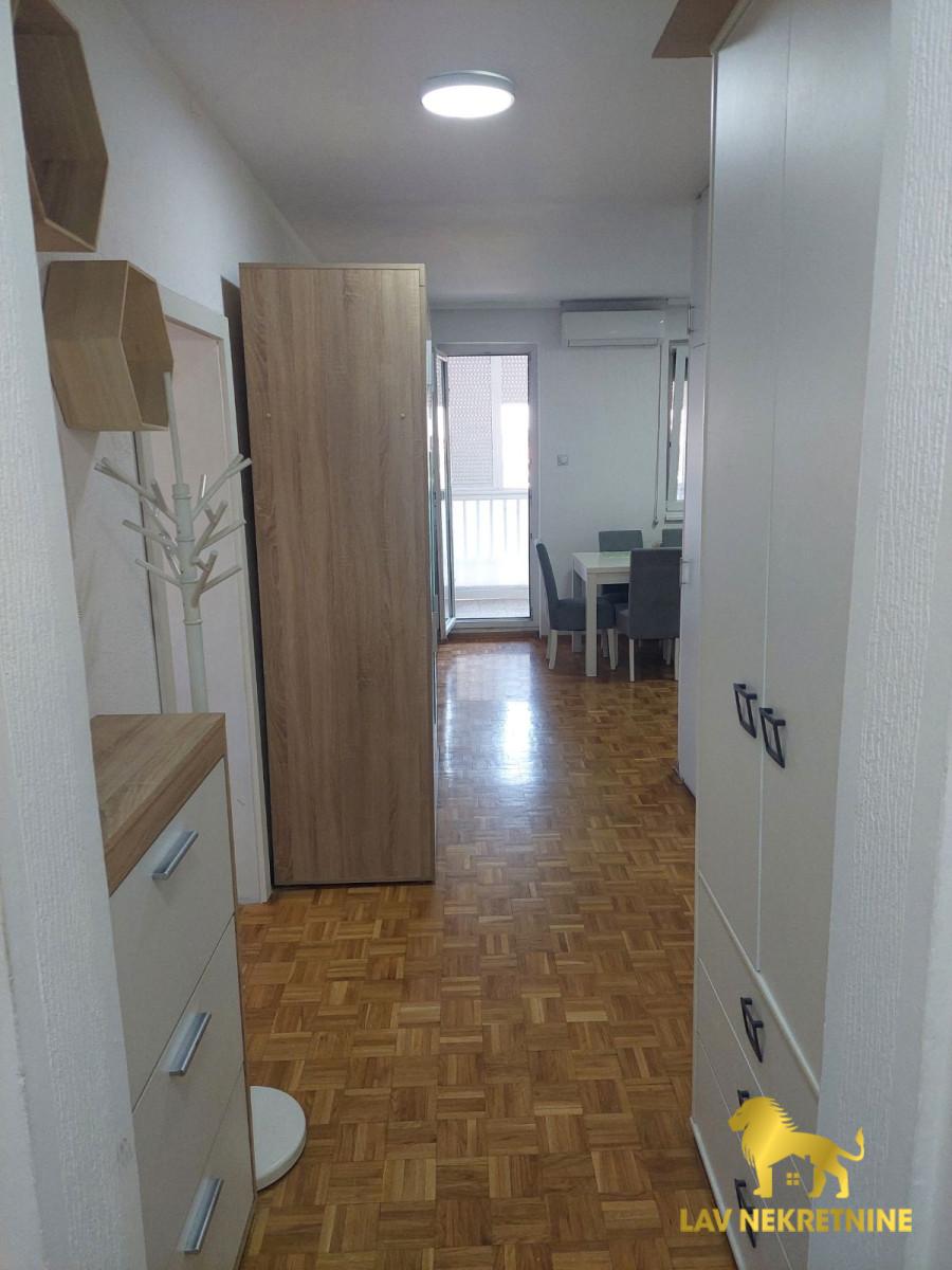 1785939218_3344e14f6baf Jednoiposoban stan na prodaju, Novo Naselje, Novi Sad, 48m², 113.300 €