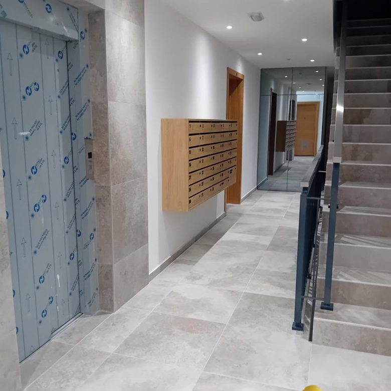 Stan Prodaja Novi Sad  40 m2