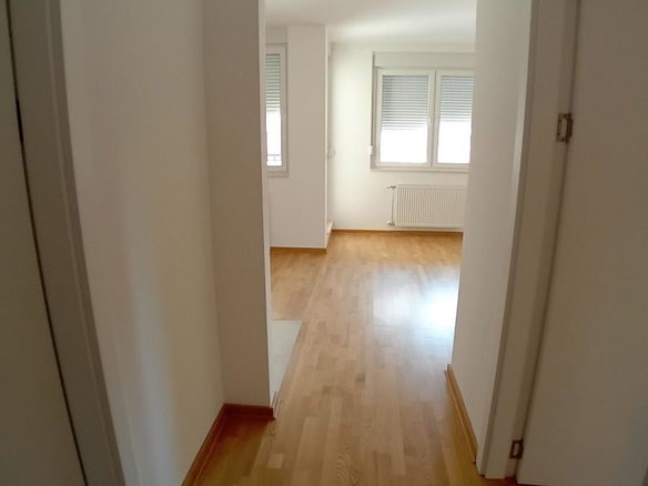 Stan Prodaja Novi Sad  40 m2
