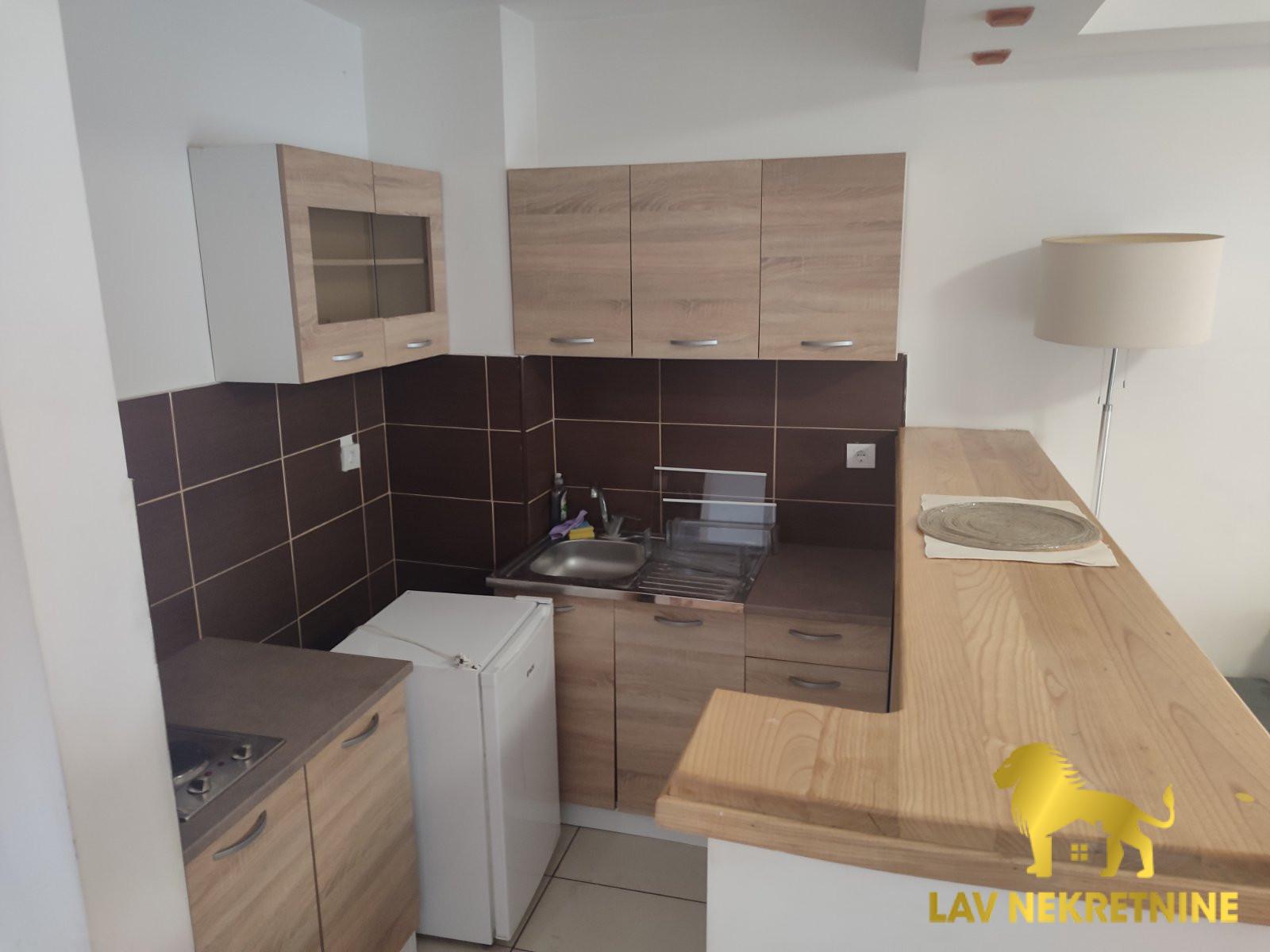 Stan Prodaja Novi Sad  37 m2