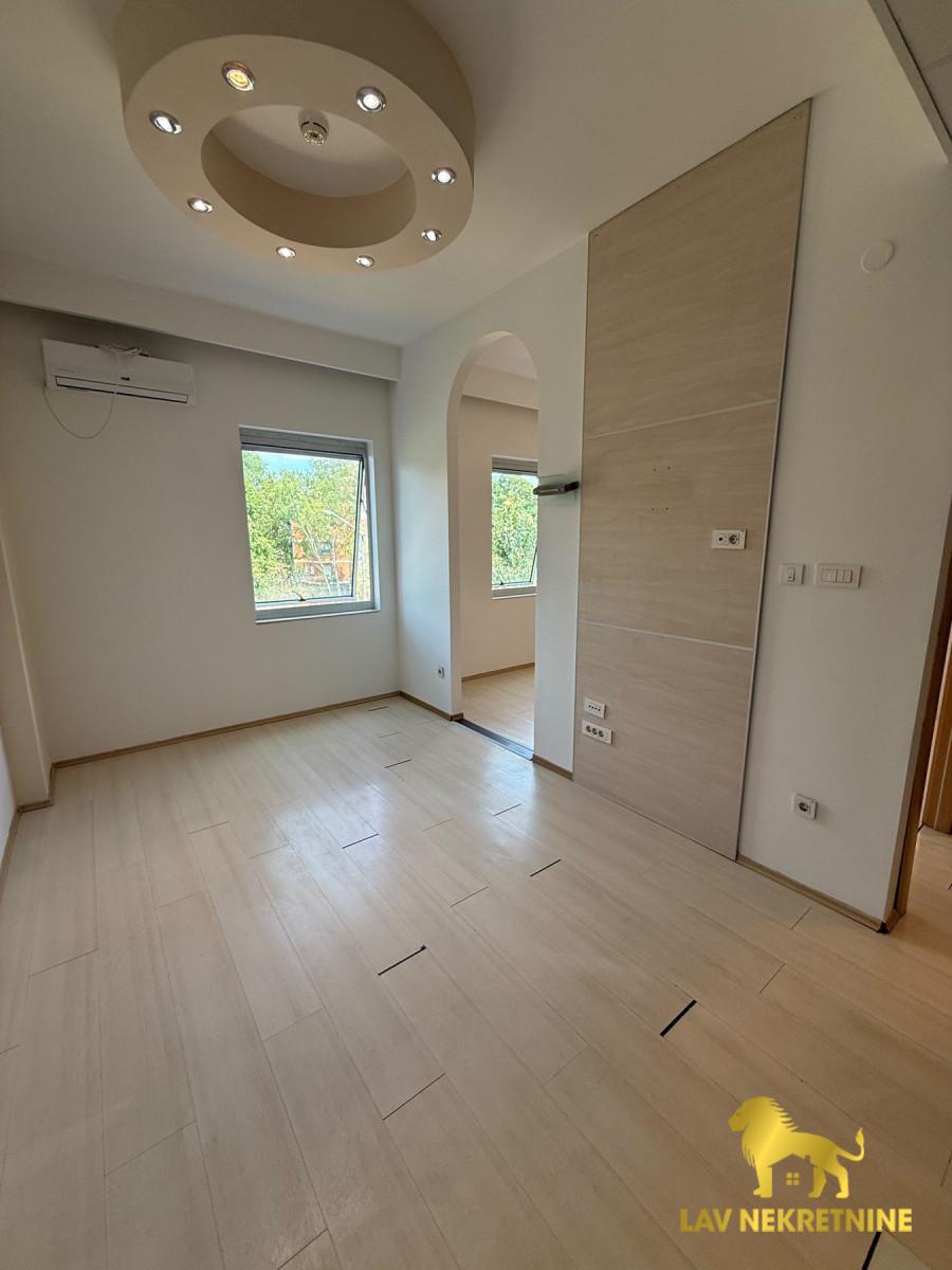 Stan Prodaja Novi Sad  31 m2