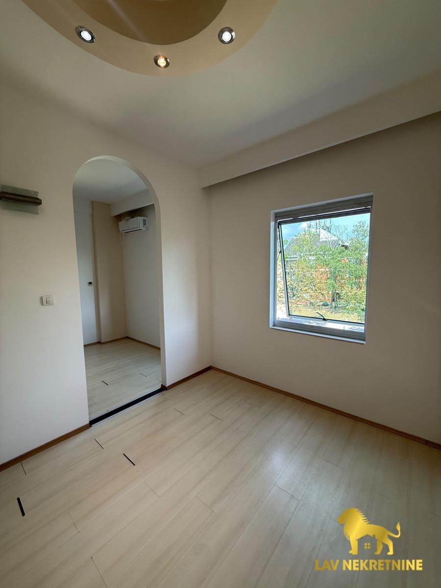 Stan Prodaja Novi Sad  31 m2