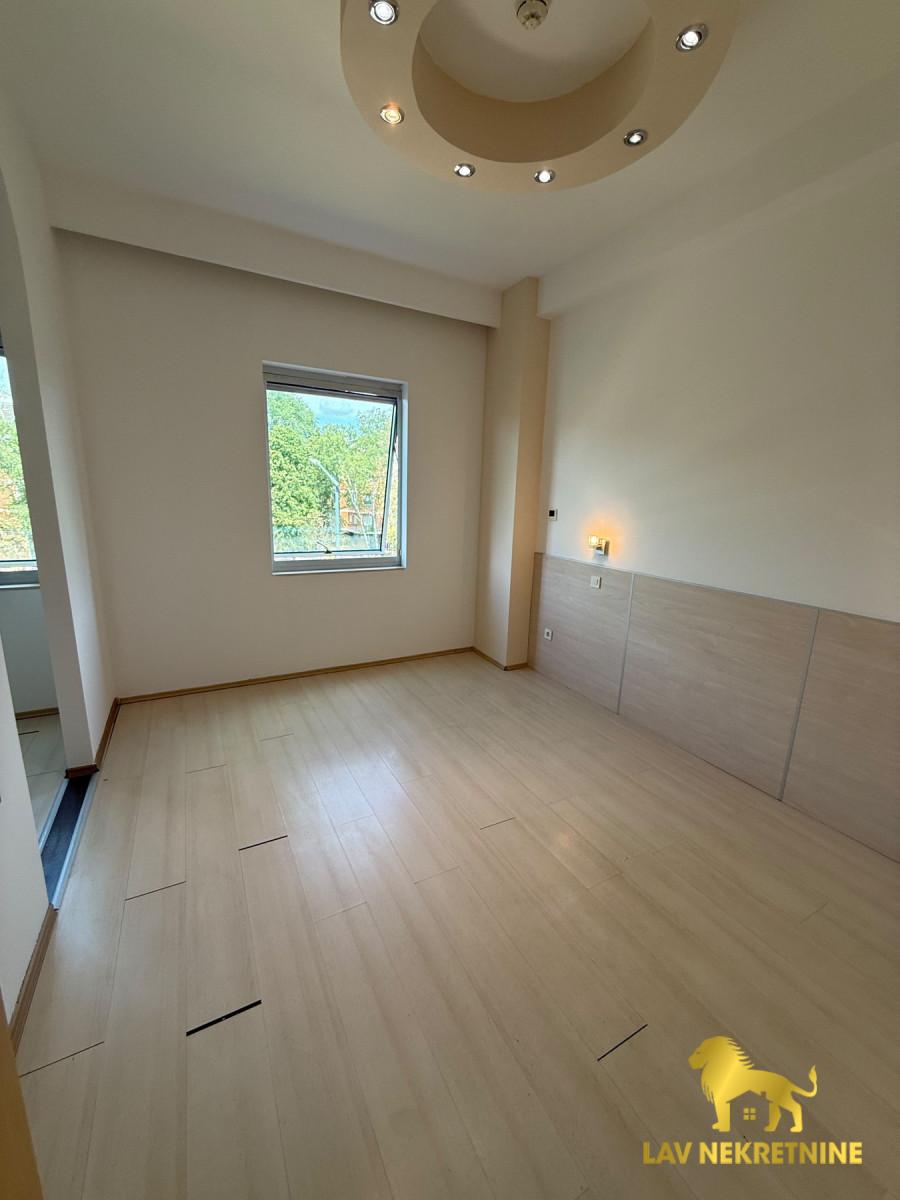 Jednosoban stan na prodaju, Novo Naselje, Novi Sad, 31m², 79.000 €