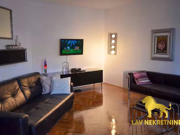 Stan Izdavanje Novi Sad  78 m2