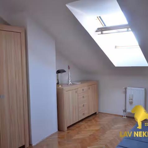 Stan Izdavanje Novi Sad  78 m2