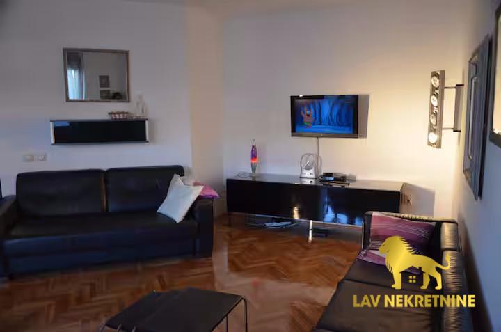 1788099858_c64f12459401 Trosoban stan za izdavanje, Grbavica, Novi Sad, 78m², 700 €/mes