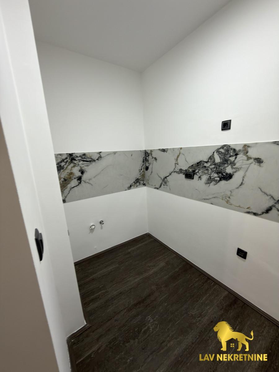 Stan Prodaja Novi Sad  54 m2
