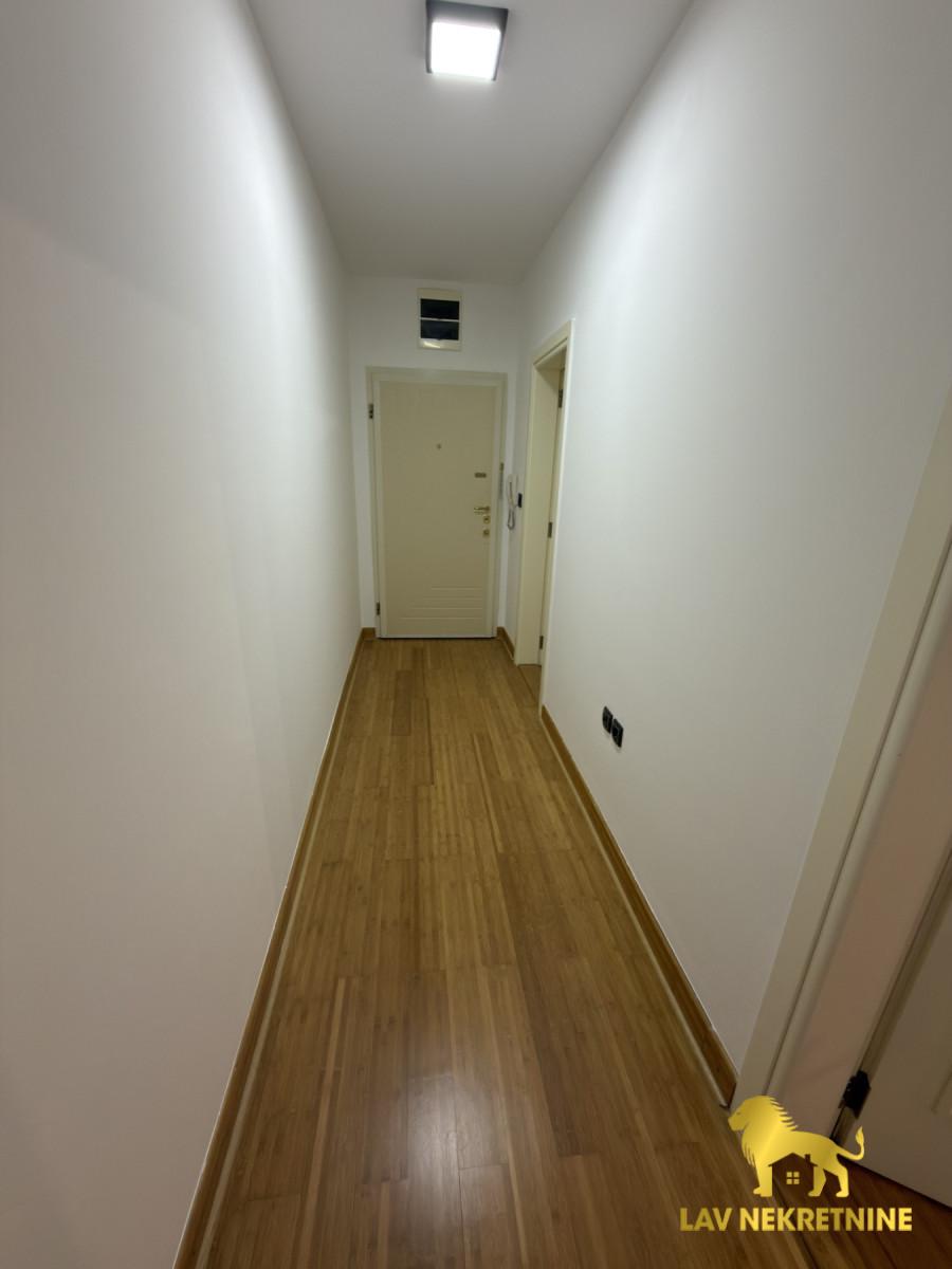 Dvoiposoban stan na prodaju, Grbavica, Novi Sad, 54m², 169.950 €