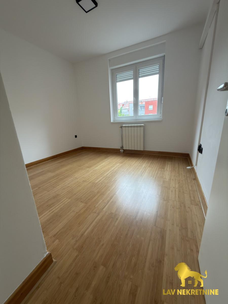 Dvoiposoban stan na prodaju, Grbavica, Novi Sad, 54m², 169.950 €