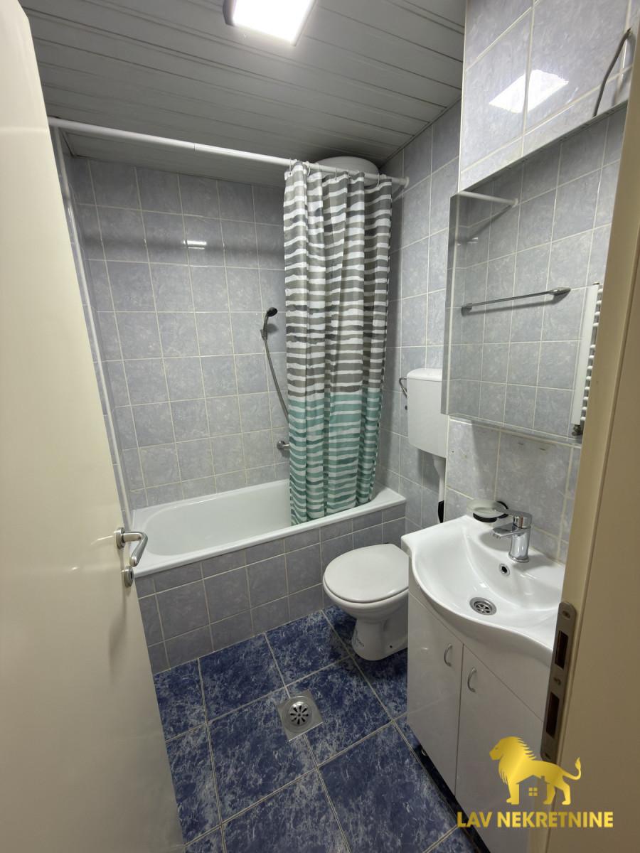 Dvoiposoban stan na prodaju, Grbavica, Novi Sad, 54m², 169.950 €
