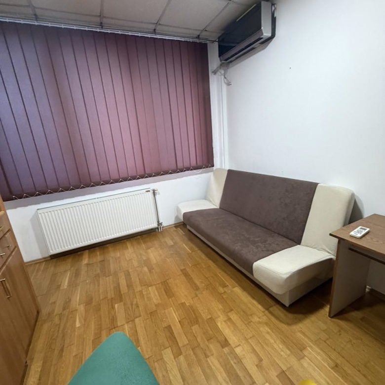 Stan Izdavanje Novi Sad  40 m2
