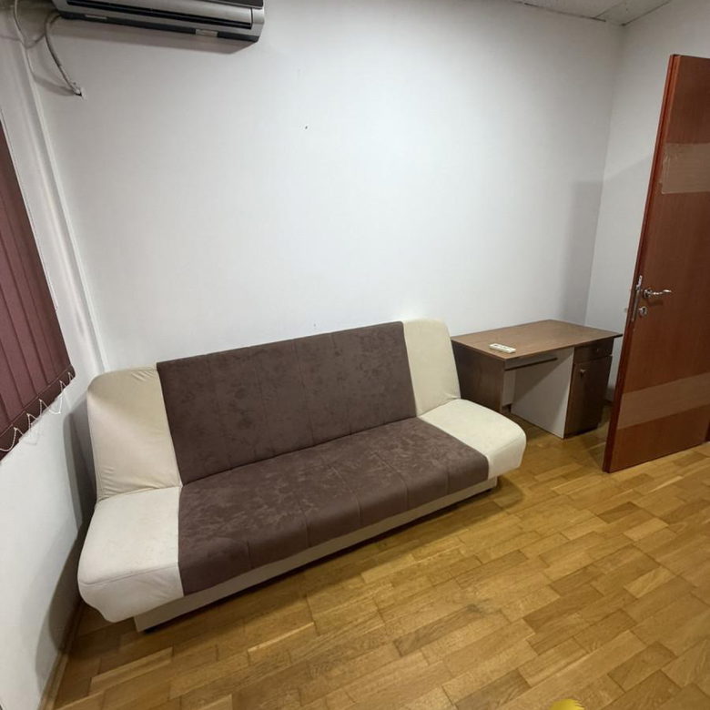 Stan Izdavanje Novi Sad  40 m2