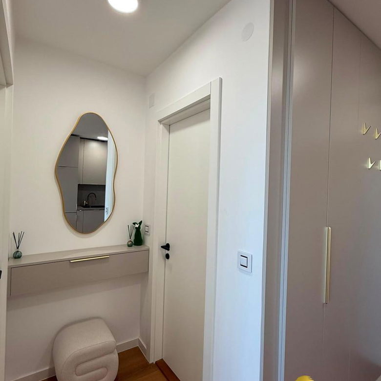 Stan Izdavanje Novi Sad  46 m2