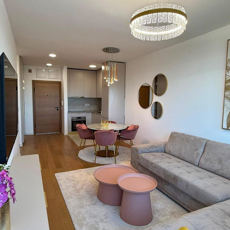 Stan Izdavanje Novi Sad  46 m2