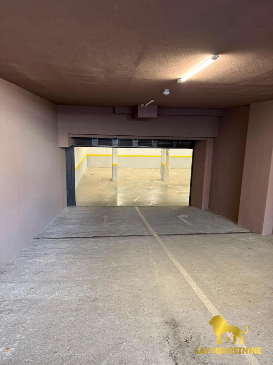 1788622646_842e3d23268f Stan Izdavanje Novi Sad 46 m2