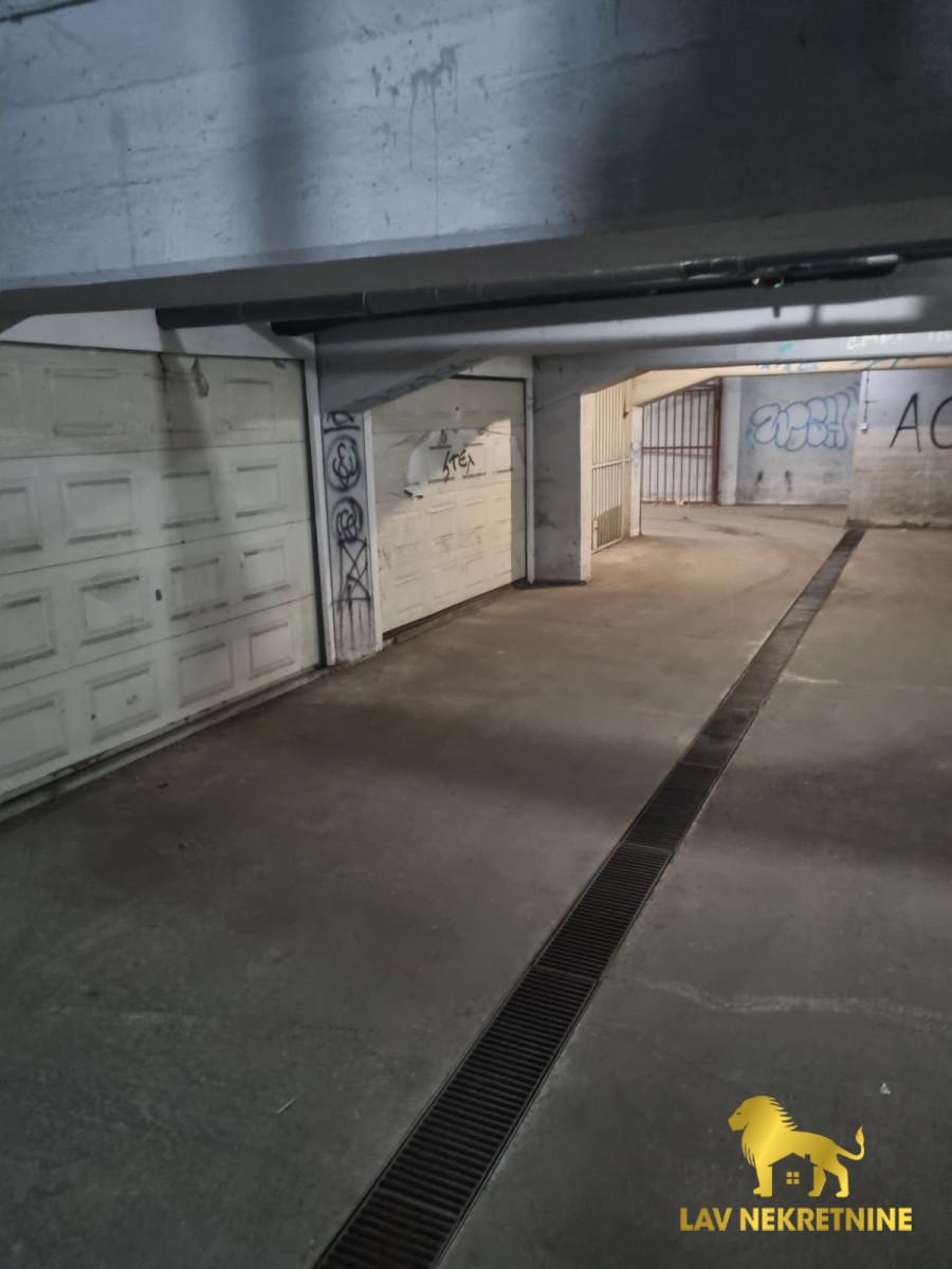 Stan Izdavanje Novi Sad  16 m2
