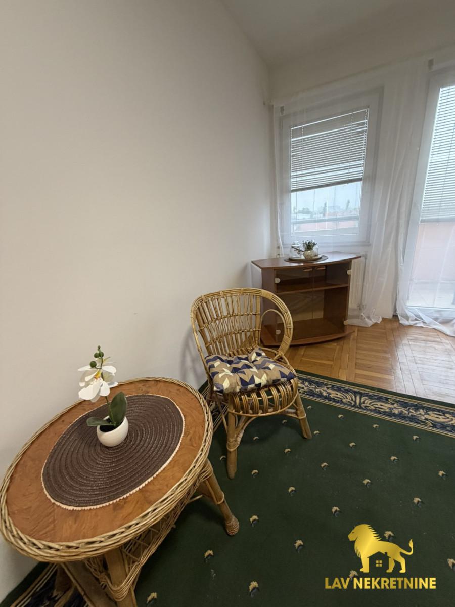 1789141247_f32f25a82f43 Garsonjera za izdavanje, Grbavica, Novi Sad, 28m², 300 €/mes