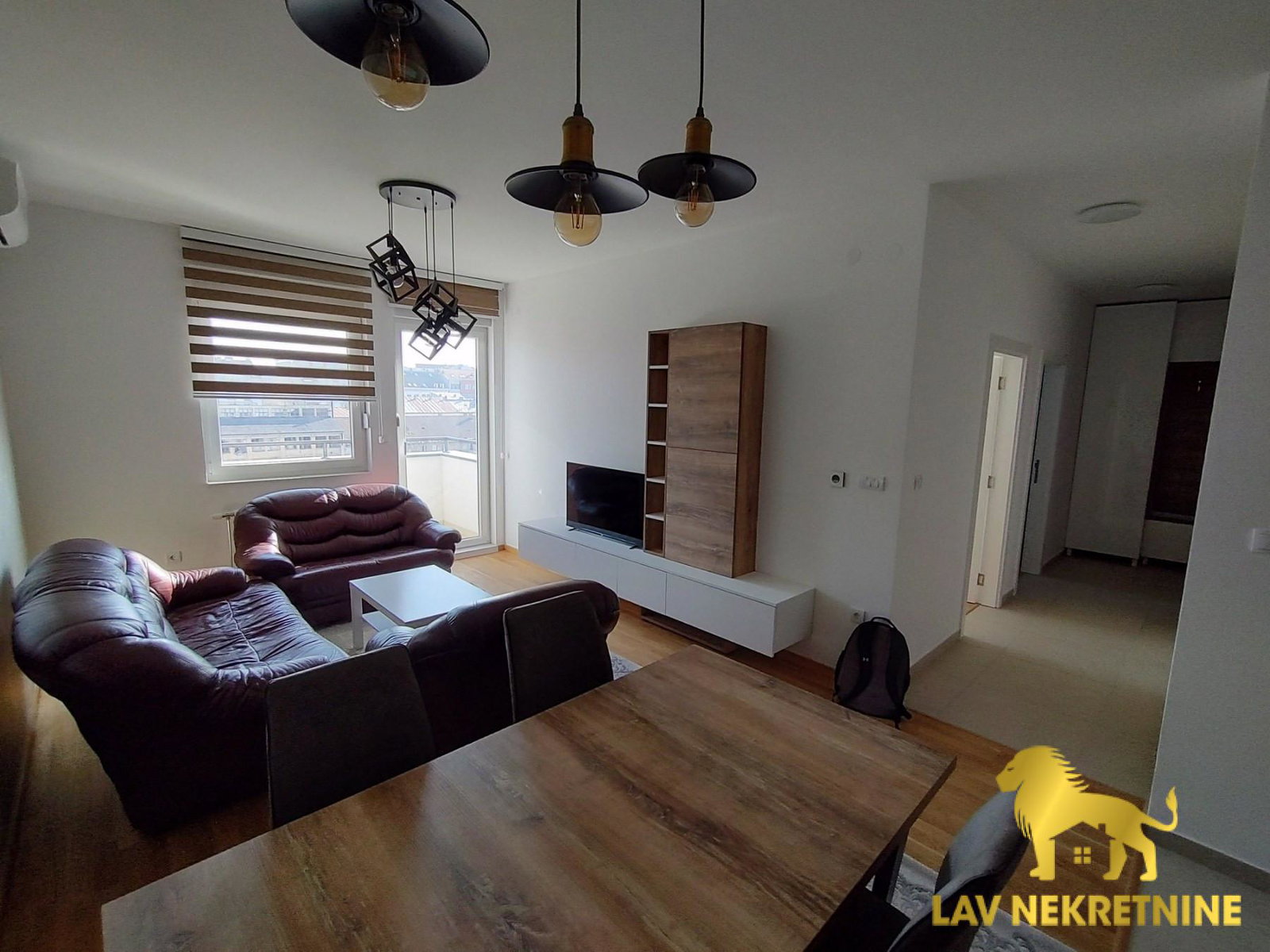 1789748231_e4334f30ce4a Stan Izdavanje Novi Sad 57 m2