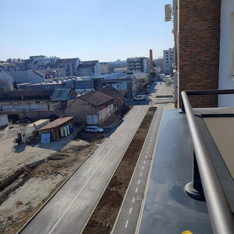 Stan Izdavanje Novi Sad  57 m2