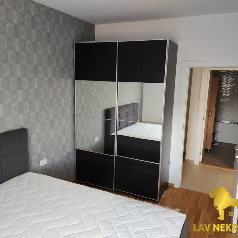 Dvoiposoban stan za izdavanje, Podbara, Novi Sad, 57m², 750 €/mes