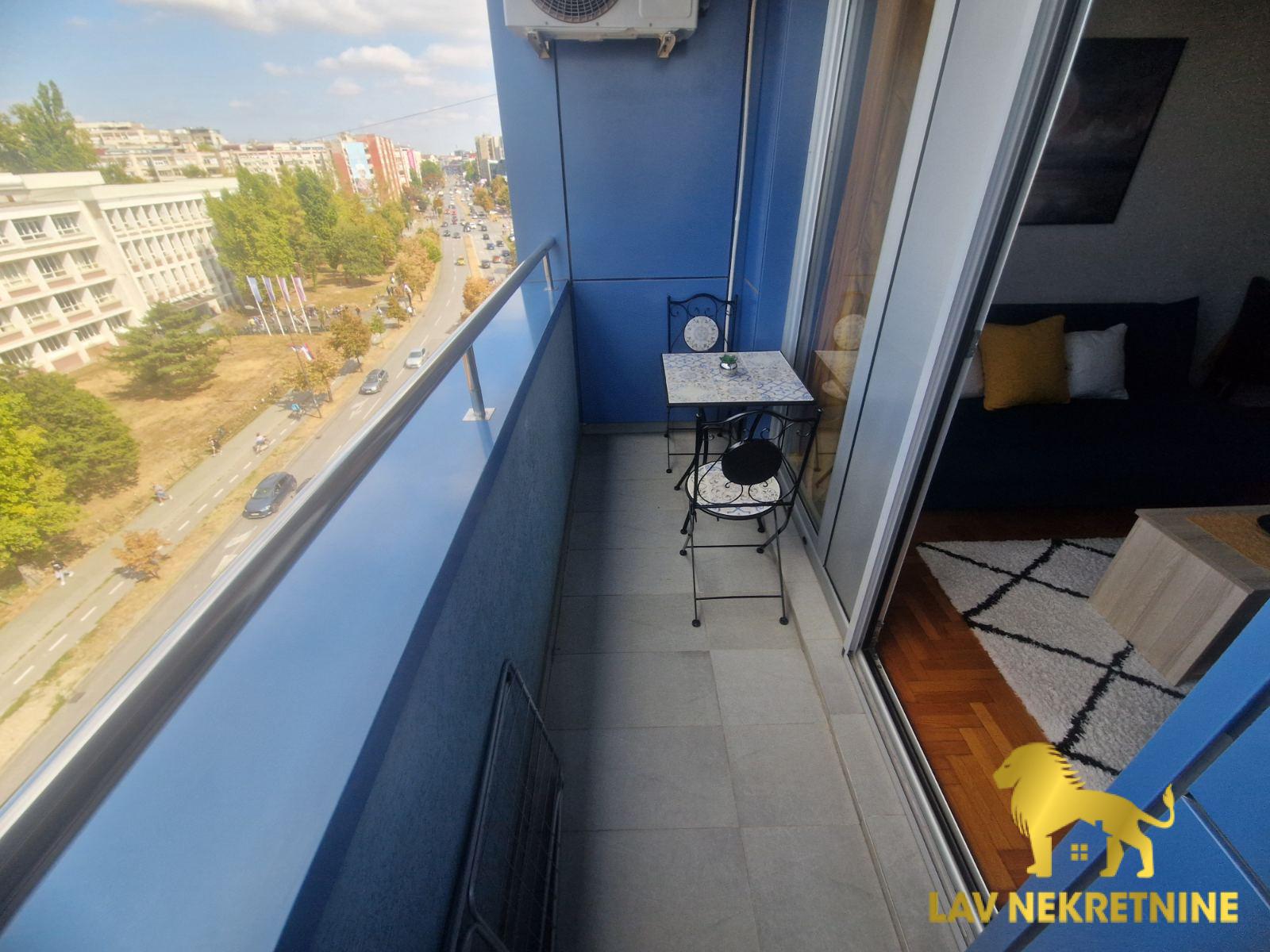 Stan Izdavanje Novi Sad  38 m2