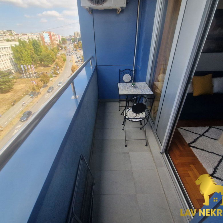 Stan Izdavanje Novi Sad  38 m2