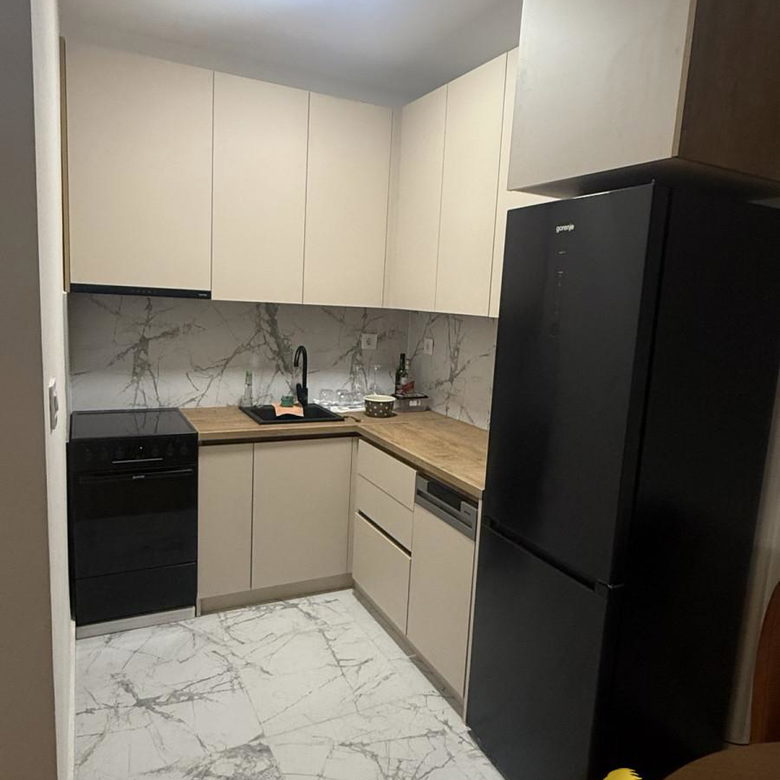 Stan Izdavanje Novi Sad  40 m2