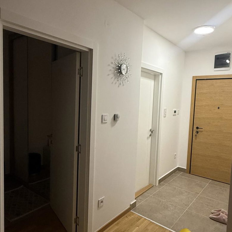 Stan Izdavanje Novi Sad  40 m2