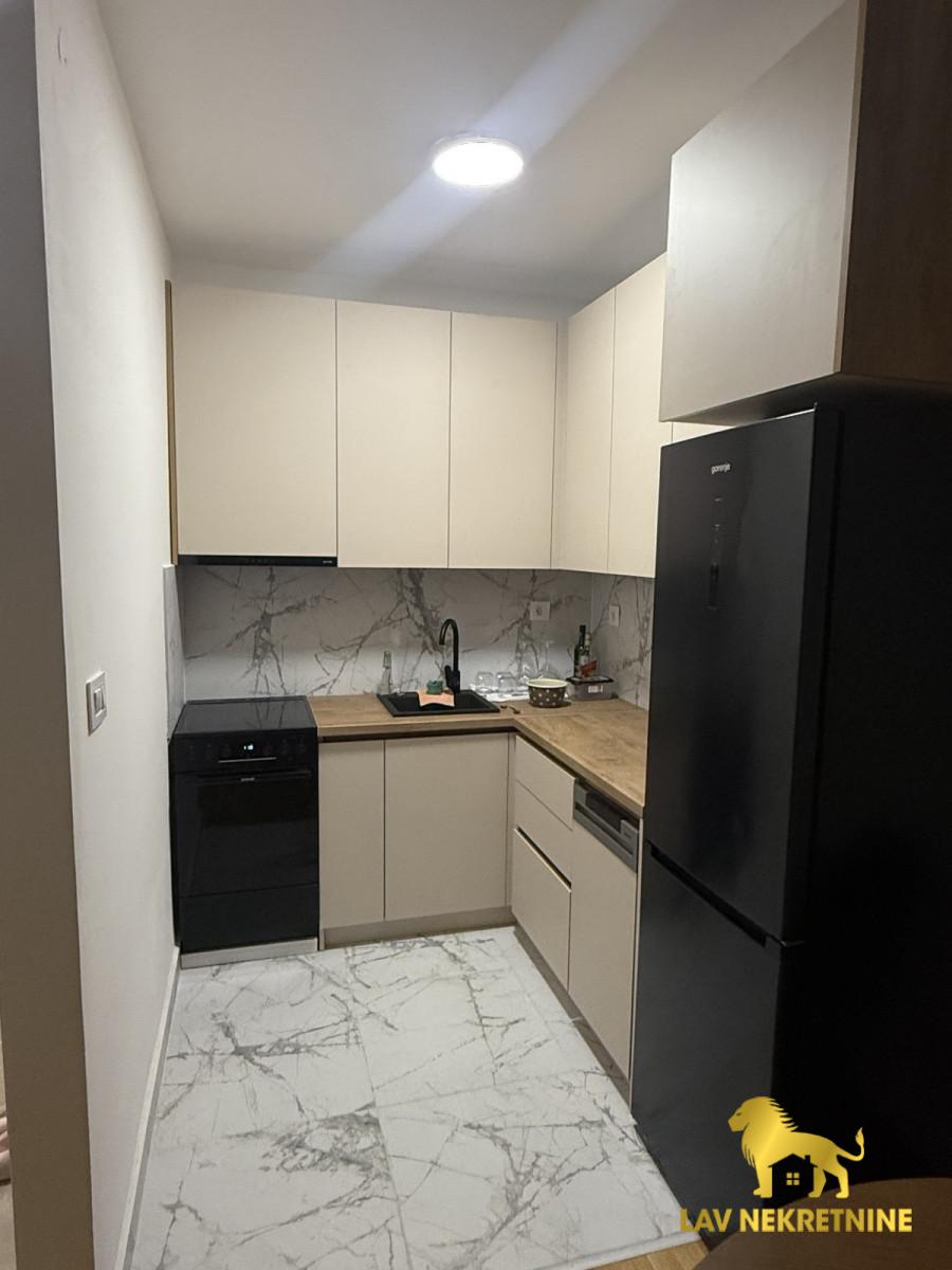 1789917586_0fb6982223ea Stan Izdavanje Novi Sad 40 m2