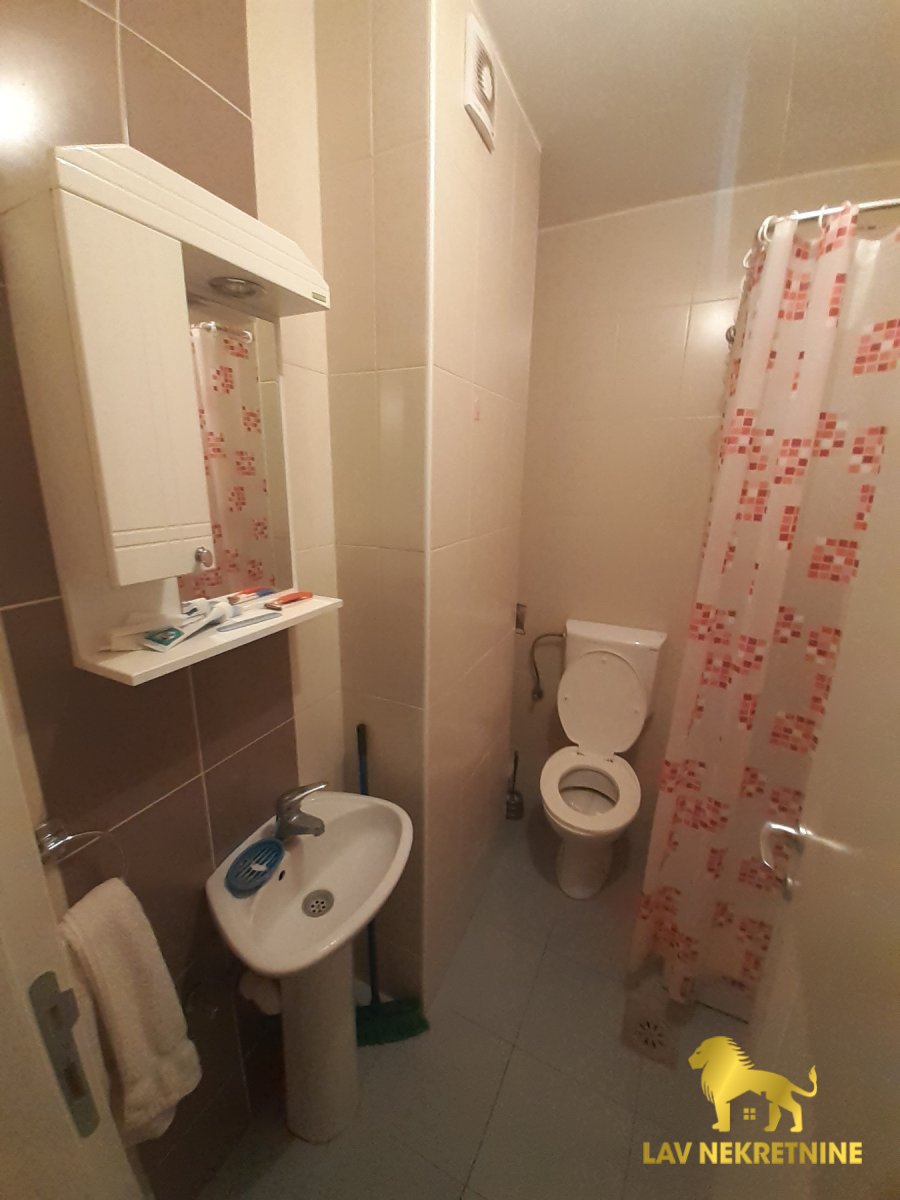 Stan Prodaja Novi Sad  25 m2