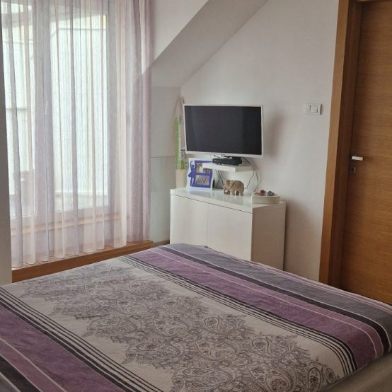 Trosoban stan za izdavanje, Centar, Novi Sad, 74m², 1.000 €/mes