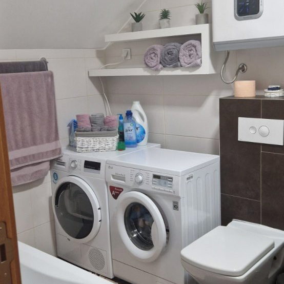 Trosoban stan za izdavanje, Centar, Novi Sad, 74m², 1.000 €/mes