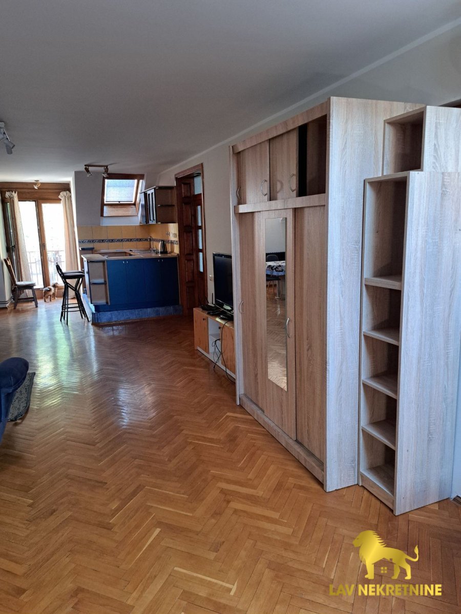 Kuća Izdavanje Novi Sad  50 m2