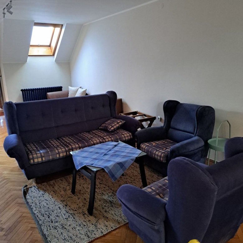 Kuća Izdavanje Novi Sad  50 m2