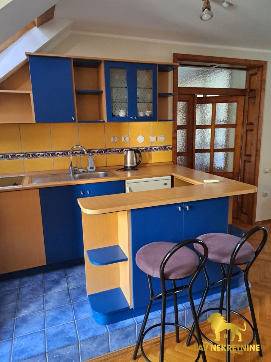 Kuća Izdavanje Novi Sad  50 m2